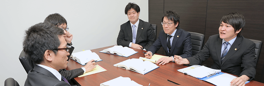 交通事故事件と医学知識の密接な関係